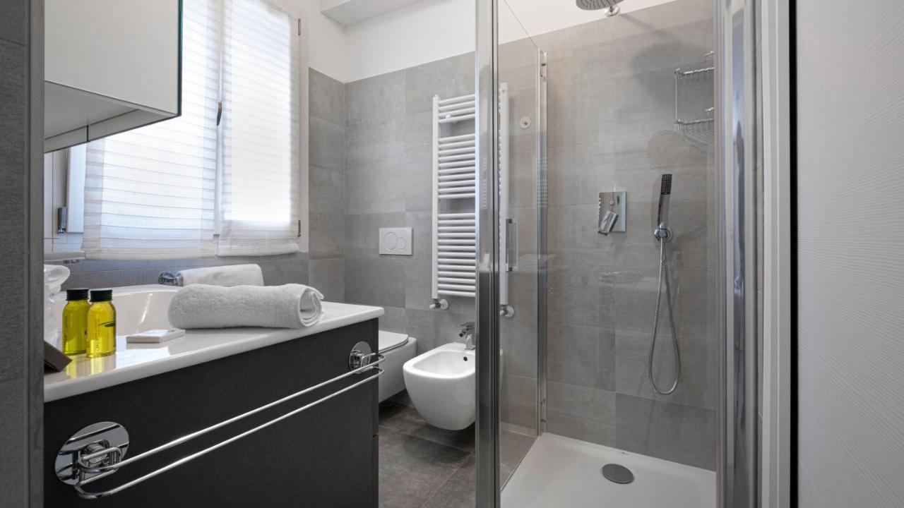 Maisonette Modena Park Bagian luar foto