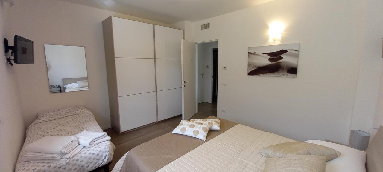 Maisonette Modena Park Bagian luar foto