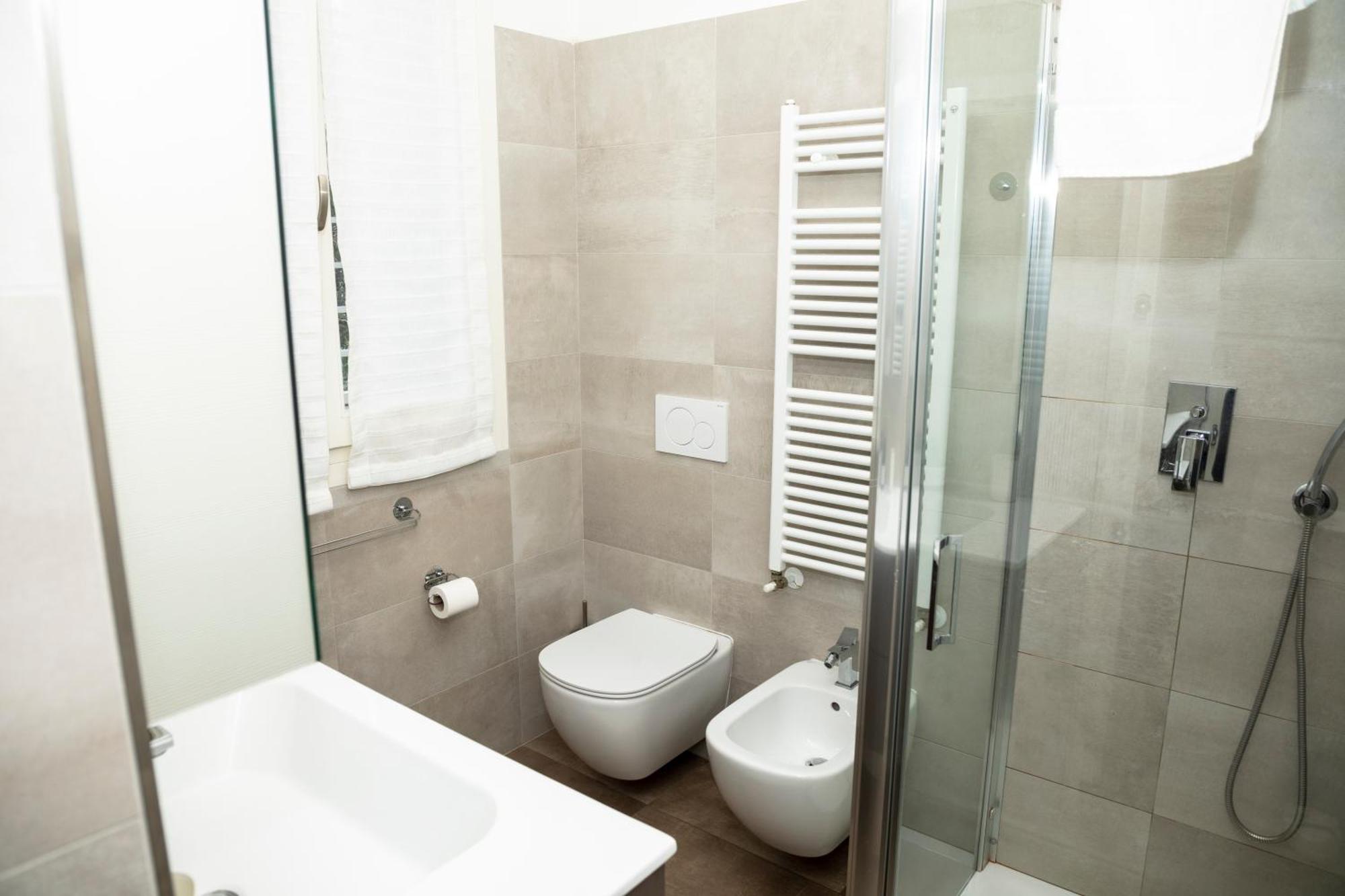 Maisonette Modena Park Bagian luar foto